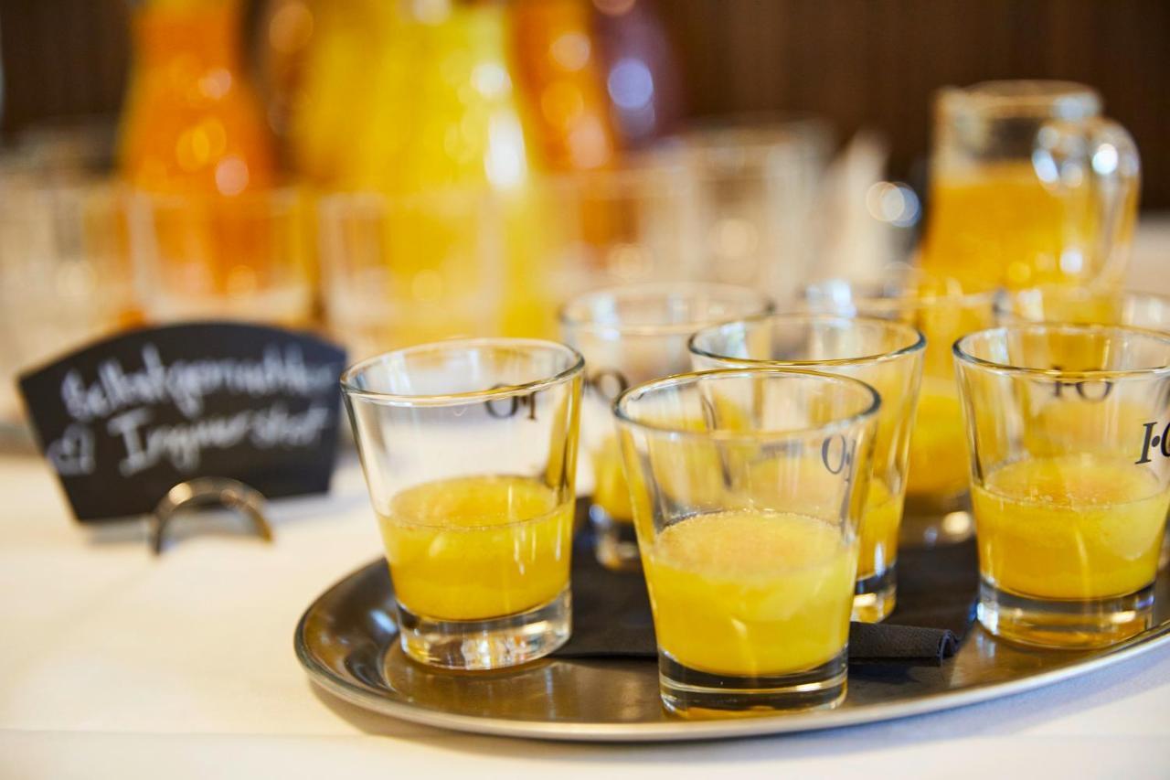 Elzland Hotel Pfauen Wellness & Spa เอลซาค ภายนอก รูปภาพ