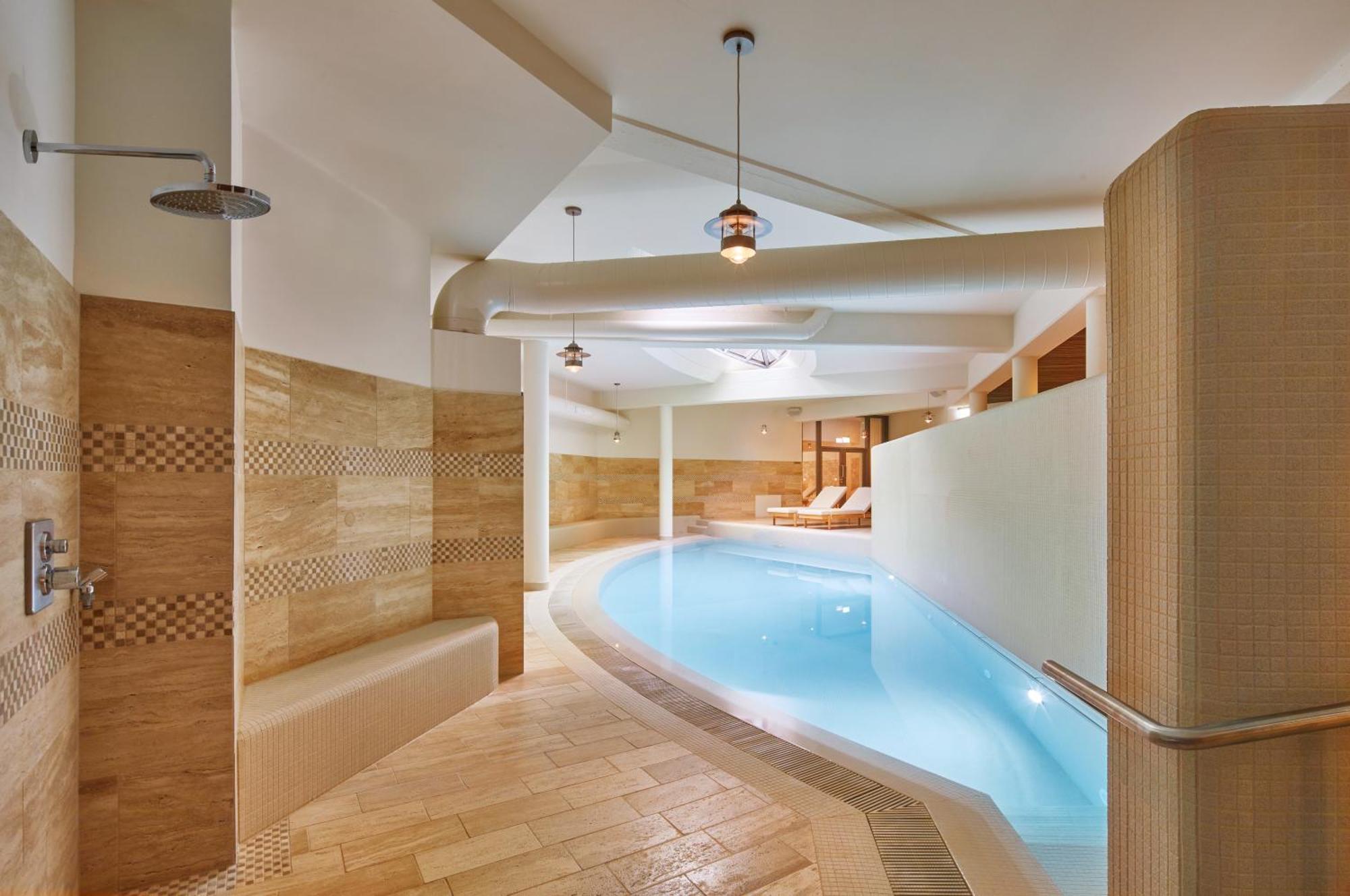 Elzland Hotel Pfauen Wellness & Spa เอลซาค ภายนอก รูปภาพ